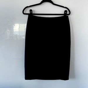 White House Black Market black skirt size 6. Excellent condition.